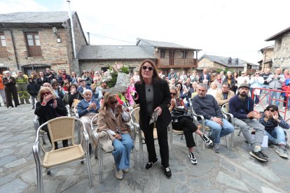 Homenaje en Espinoso de Compludo al brigadista fallecido