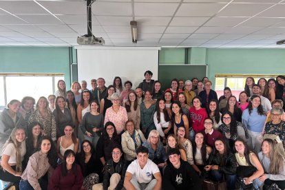 Actividad intergeneracional en torno a la salud mental en Ponferrada.