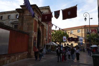 Inauguración del Mercado de las Tres Culturas de 2025.