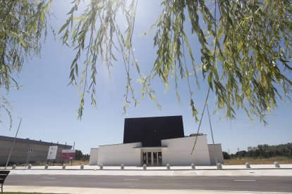 Auditorio Café Quijano, en Azadinos.