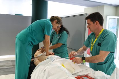 Personal médico y de enfermería participó en el taller.