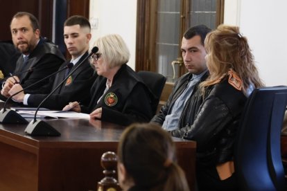 El sospechoso, momentos antes de iniciar la vista