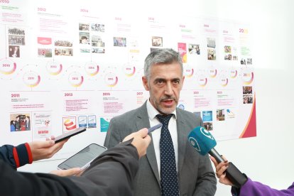El Ildefe celebra 25 años de andadura en un emotivo acto.