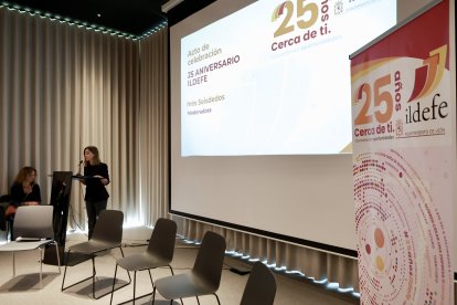 El Ildefe celebra 25 años de andadura en un emotivo acto.