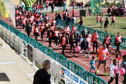 La Carrera de la Mujer repite éxito de participación y emoción.