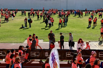La Carrera de la Mujer repite éxito de participación y emoción.