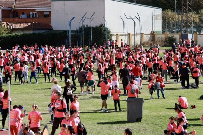 La Carrera de la Mujer repite éxito de participación y emoción.