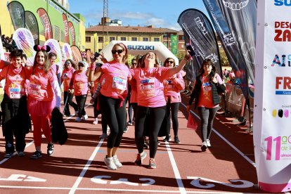 La Carrera de la Mujer repite éxito de participación y emoción.