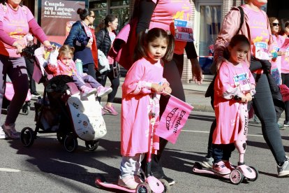 La Carrera de la Mujer repite éxito de participación y emoción.
