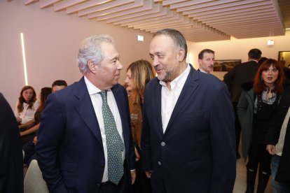 Joaquín S. Torné y Gerardo Álvarez Courel.