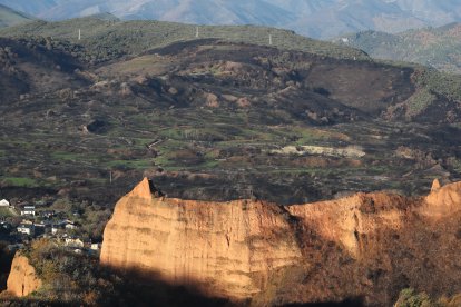 El plan de recuperación de Las Médulas avanza con la recuperación y la protección de infraestructuras y del entorno.