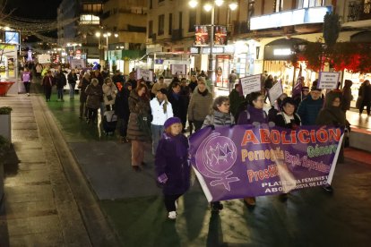Manifestación por el 25-N en León.