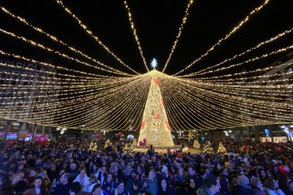 León enciende la Navidad.