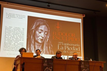 En noviembre se presentó 'El dolor esculpido. Carmona, La Piedad y Minerva y Vera Cruz', ahora en la Iglesia de Palat del Rey.