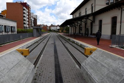 Estación de FEVE de León durante el estado de alarma a causa del coronavirus en 2020.