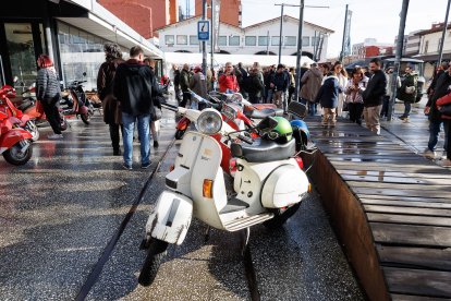 La 'Scooter Run' recorre las calles de León.