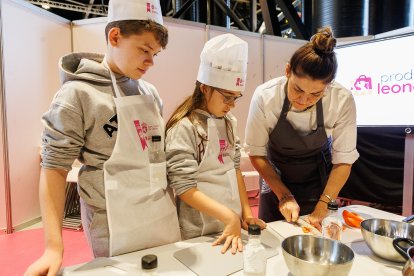 Taller inclusivo en la Feria de Productos de León.