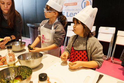 Taller inclusivo en la Feria de Productos de León.