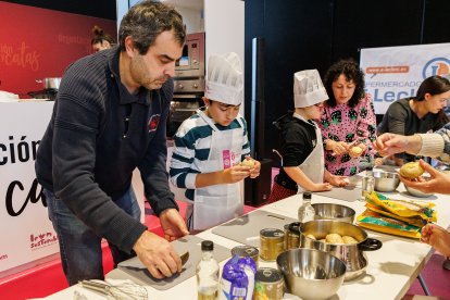 Taller inclusivo en la Feria de Productos de León.
