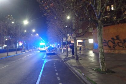 Escape de gas en una pizzería en la Avenida Reyes Leoneses de León.