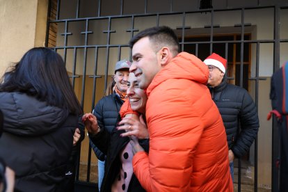 El premio Gordo llena de alegría las calles de La Bañeza.