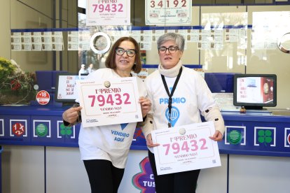 El premio Gordo llena de alegría las calles de La Bañeza.