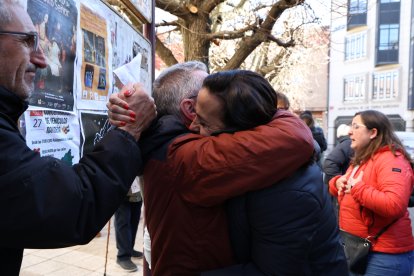 El premio Gordo llena de alegría las calles de La Bañeza.