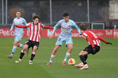 Los jugadores de la Ponferradina no dieron una alegría a su fiel afición en el comienzo competitivo del año 2026.
