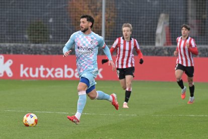 Los jugadores de la Ponferradina no dieron una alegría a su fiel afición en el comienzo competitivo del año 2026.