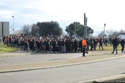 La afición gijonesa llega al Reino para el Cultural-Sporting de Gijón.
