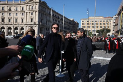ROME (Italy), 23/01/2026.- Anna Wintour attends Valentino Garavani's funeral at the Basilica of Our Lady of the Angels and the Martyrs in Rome, Italy, 23 January 2026. Valentino passed away at the age of 93 at his home in Rome on 19 January 2026. (Moda, Italia, Roma) EFE/EPA/MASSIMO PERCOSSI