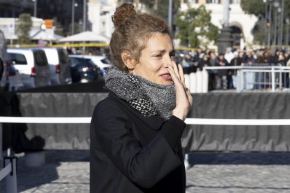 Roma (Italy), 23/01/2026.- British-US fashion editor Anna Wintour (L) during Italian fashion designer Valentino Garavani's funeral at the Basilica of S. Maria degli Angeli e dei Martiri in Rome, Italy, 23 January 2026. Valentino passed away at the age of 93 at his home in Rome on 19 January 2026. (Moda, Italia, Roma) EFE/EPA/MASSIMO PERCOSSI