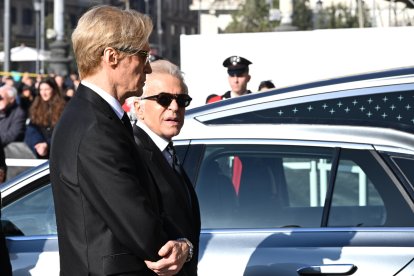 ROME (Italy), 23/01/2026.- Ginevra Elkann attends Valentino Garavani's funeral at the Basilica of Our Lady of the Angels and the Martyrs in Rome, Italy, 23 January 2026. Valentino passed away at the age of 93 at his home in Rome on 19 January 2026. (Moda, Italia, Roma) EFE/EPA/MASSIMO PERCOSSI