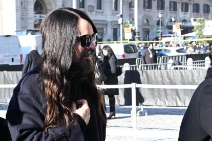 Roma (Italy), 23/01/2026.- Italian film producer and director Ginevra Elkann arrives to attend Valentino Garavani's funeral at the Basilica of S. Maria degli Angeli e dei Martiri in Rome, Italy, 23 January 2026. Valentino passed away at the age of 93 at his home in Rome on 19 January 2026. (Moda, Italia, Roma) EFE/EPA/MAURIZIO BRAMBATTI