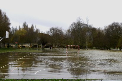 Crecida del río Cea en Sahagún.