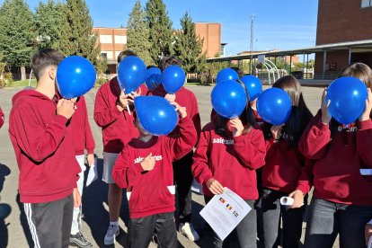Momento de la inauguración del proyecto Jean Monnet EUrLife del Colegio Don Bosco.