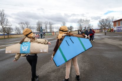 El Carnaval de los Colegios toma La Bañeza