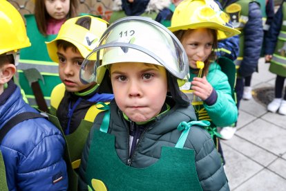 El Carnaval de los Colegios toma La Bañeza