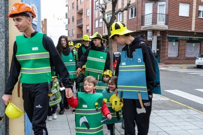 El Carnaval de los Colegios toma La Bañeza