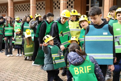 El Carnaval de los Colegios toma La Bañeza.