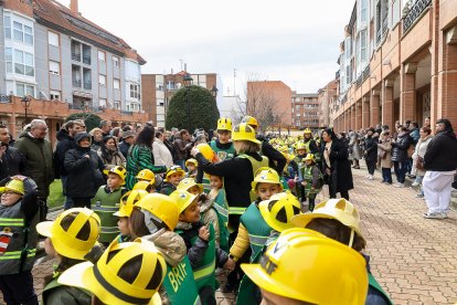 El Carnaval de los Colegios toma La Bañeza.
