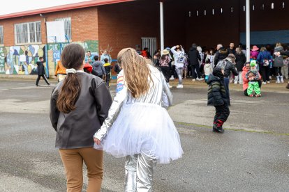 El Carnaval de los Colegios toma La Bañeza.