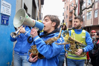 El Carnaval de los Colegios toma La Bañeza.