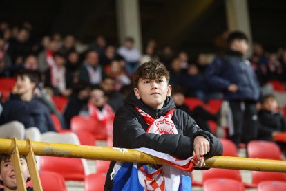 Cultural y Zaragoza sellan un empate a cero en un encuentro muy espeso