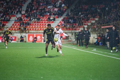 Cultural y Zaragoza sellan un empate a cero en un encuentro muy espeso