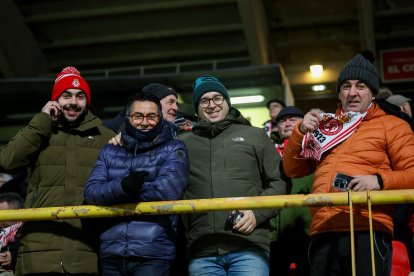 Cultural y Zaragoza sellan un empate a cero en un encuentro muy espeso