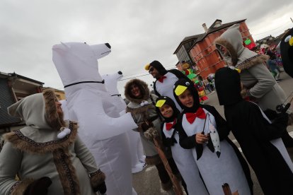 Las imágenes del desfile de Carnaval de Camponaraya.