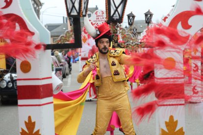 Las imágenes del desfile de Carnaval de Camponaraya.