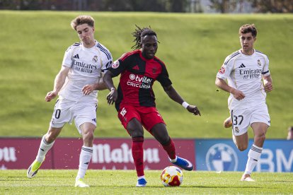 Victoria 'in-extremis' para la Ponferradina.