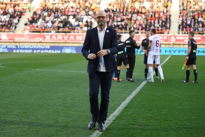 De la Barrera no logra resurgir al equipo culturalista en su debut.